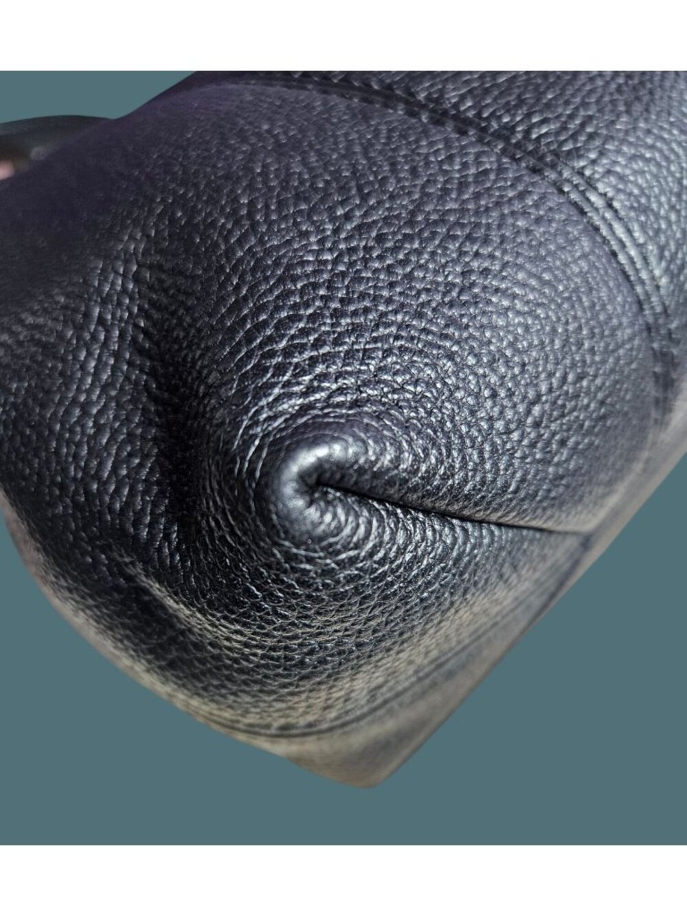 Michael Kors Black Pebbled Leather Crossbody/Shoulder Chain Strap Bag - Picture 4 of 15